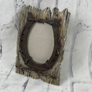Rustic Horseshoe Picture Frame Barbed Wire Resin and Metal Back Stand Western